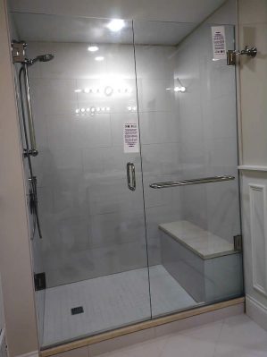 Custom Residential Glass Shower Doors - 44310